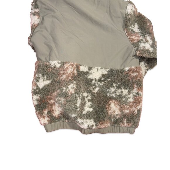 ⛺️ PATAGONIA 🏔️ Women's Medium Shelled Retro-X® Pullover Jacket Pine Green Camo - Picture 5 of 9